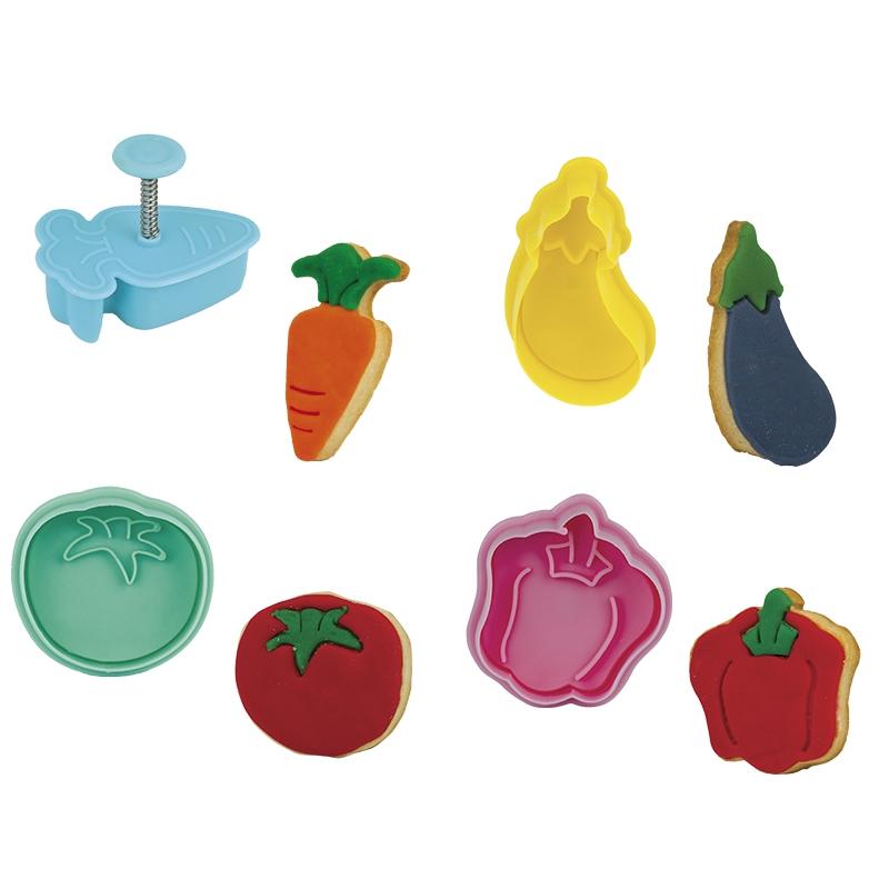 Set 4 Cortantes Verduras con Expulsor (1 Set)