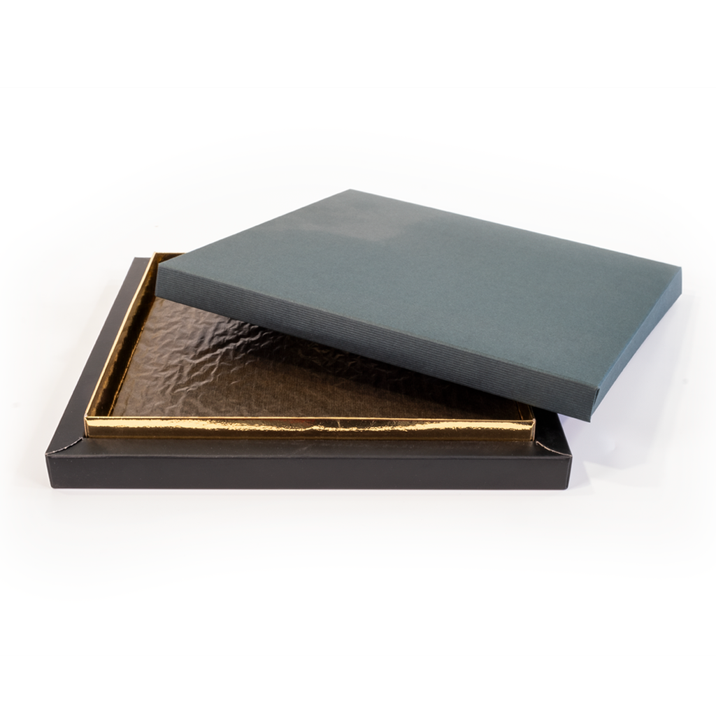 Cajas de Bombón Classic Verde 25X25X3 cm. Anónimas Montada
